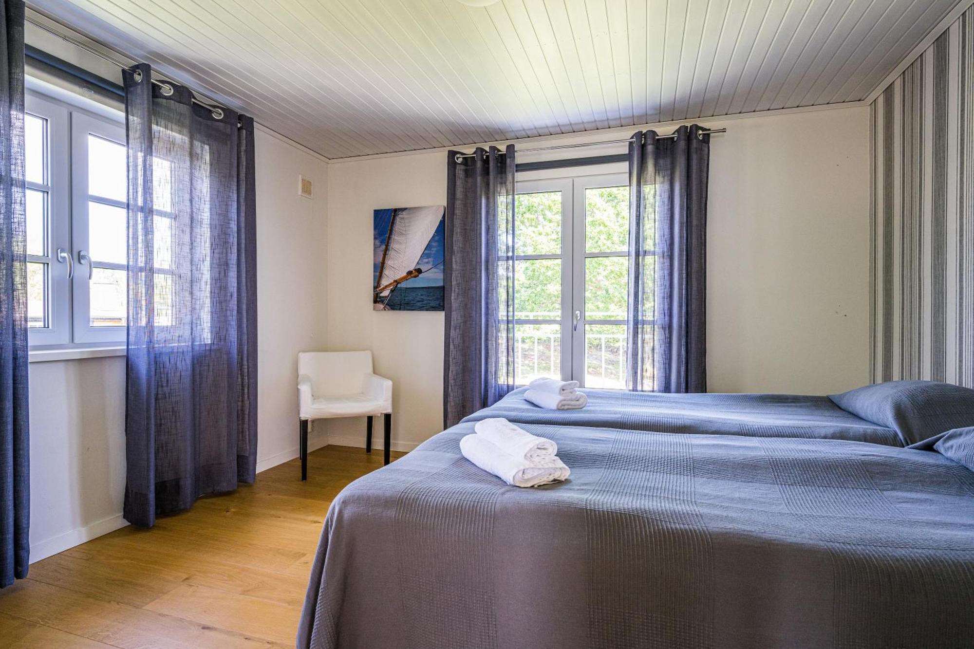 Exclusive Tranquil Villa By The Sea, Boat Available Drottningskär Kültér fotó